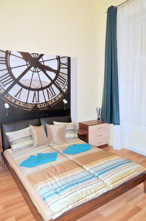Frank & Fang Apartments บูดาเปสต์ ภายนอก รูปภาพ