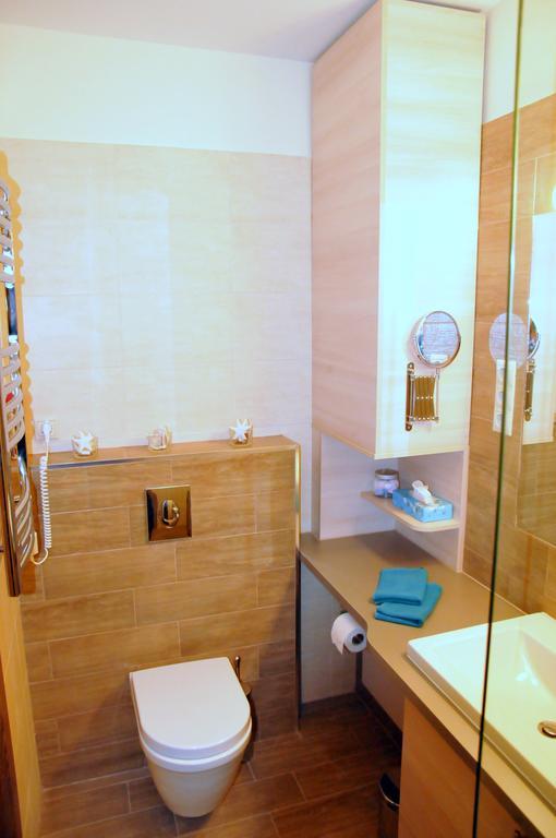 Frank & Fang Apartments บูดาเปสต์ ภายนอก รูปภาพ